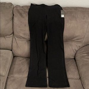 NWT OLD NAVY ACTIVE MID RISE SLIM BOOT CUT PANTS